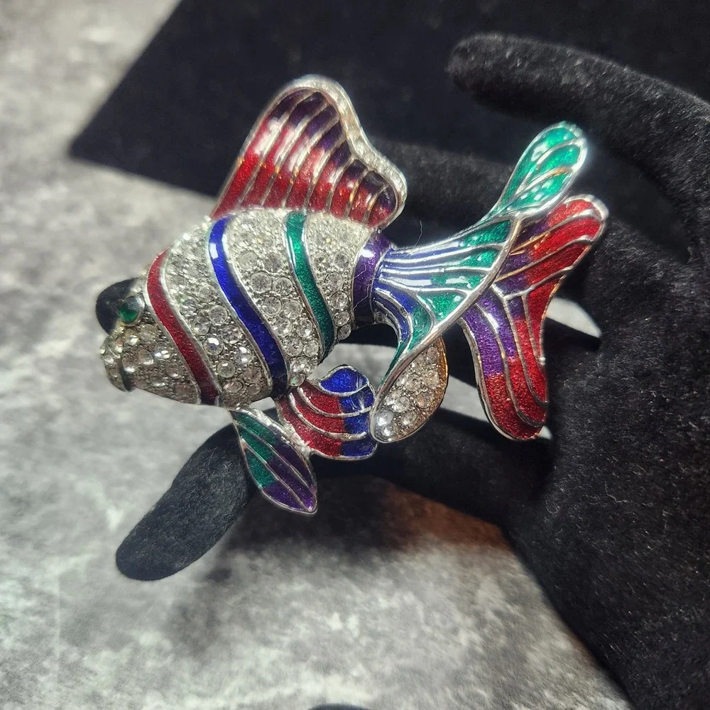 Multi Color Enamel Rhinestone Tropical Fish Brooch Silver Tone Nautical Pin